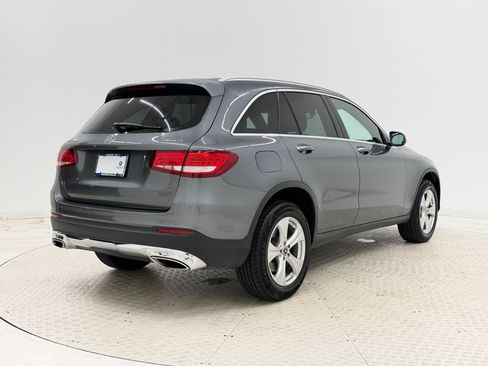 Used 2018 Mercedes-Benz GLC 300 4MATIC image 9