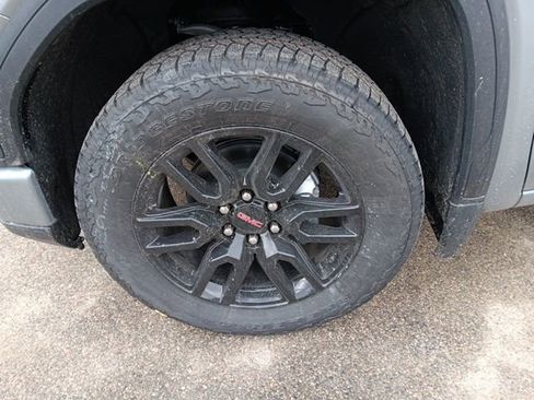 New 2026 GMC Sierra 1500 Elevation image 5