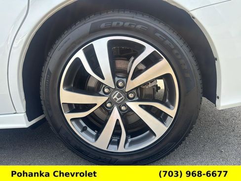 Used 2022 Honda Odyssey Touring image 31