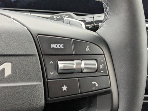 New 2026 Kia Sportage LX FWD image 31