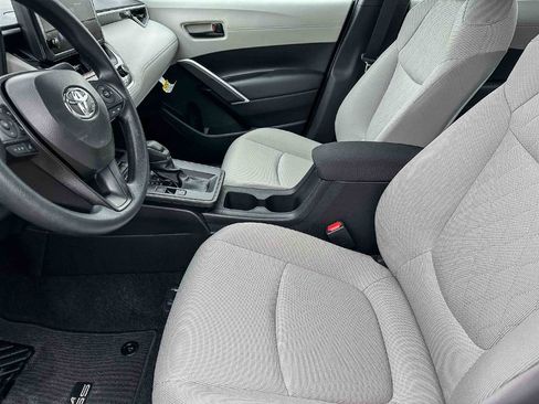 Used 2026 Toyota Corolla Cross L FWD image 13