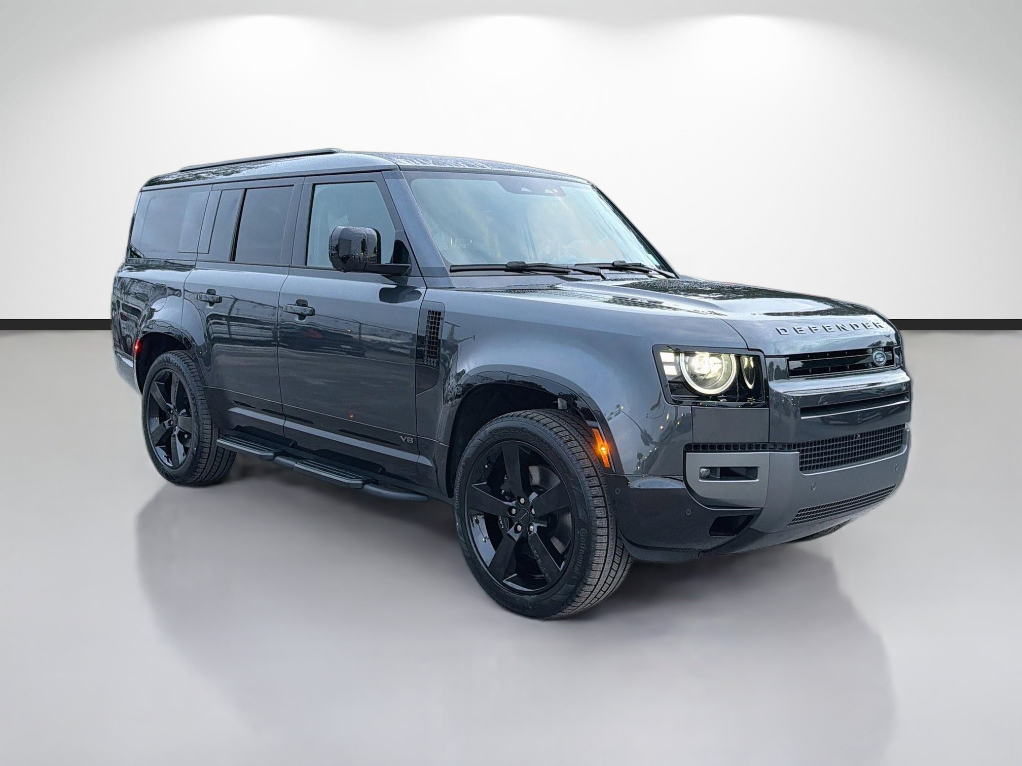 New 2026 Land Rover Defender 130 V8 AWD/4WD image 6