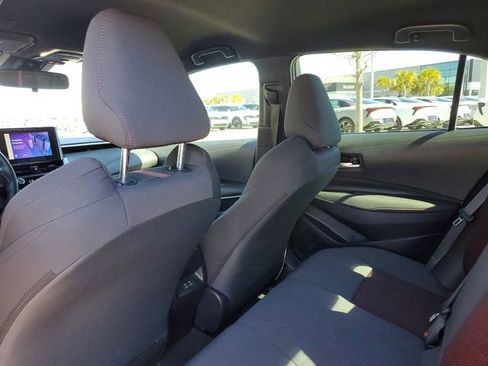 Used 2024 Toyota Corolla SE image 11