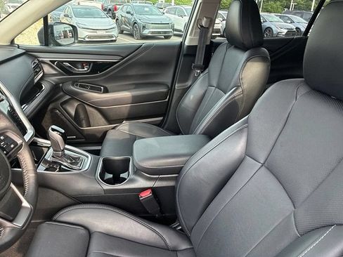 Used 2023 Subaru Outback Limited AWD/4WD image 29