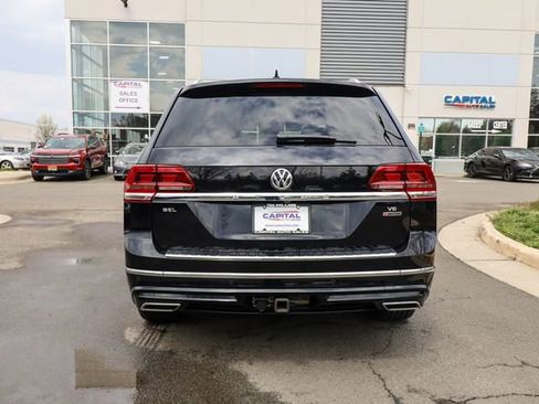 Used 2018 Volkswagen Atlas SEL w/ R-Line Package AWD/4WD image 15