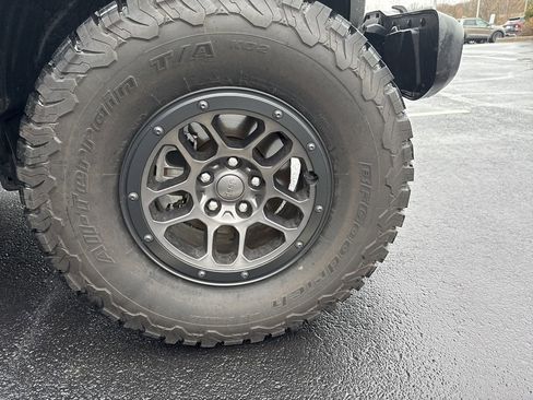 Used 2023 Jeep Wrangler Unlimited Sport image 6