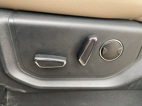 Used 2024 Ford Expedition Max Limited image 8