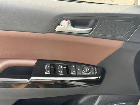 Used 2017 Kia Sportage SX FWD image 17