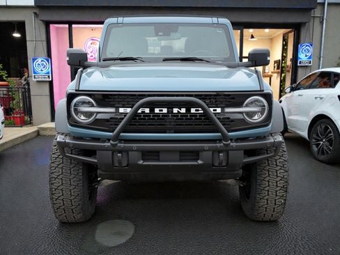 Used 2022 Ford Bronco Wildtrak image 3