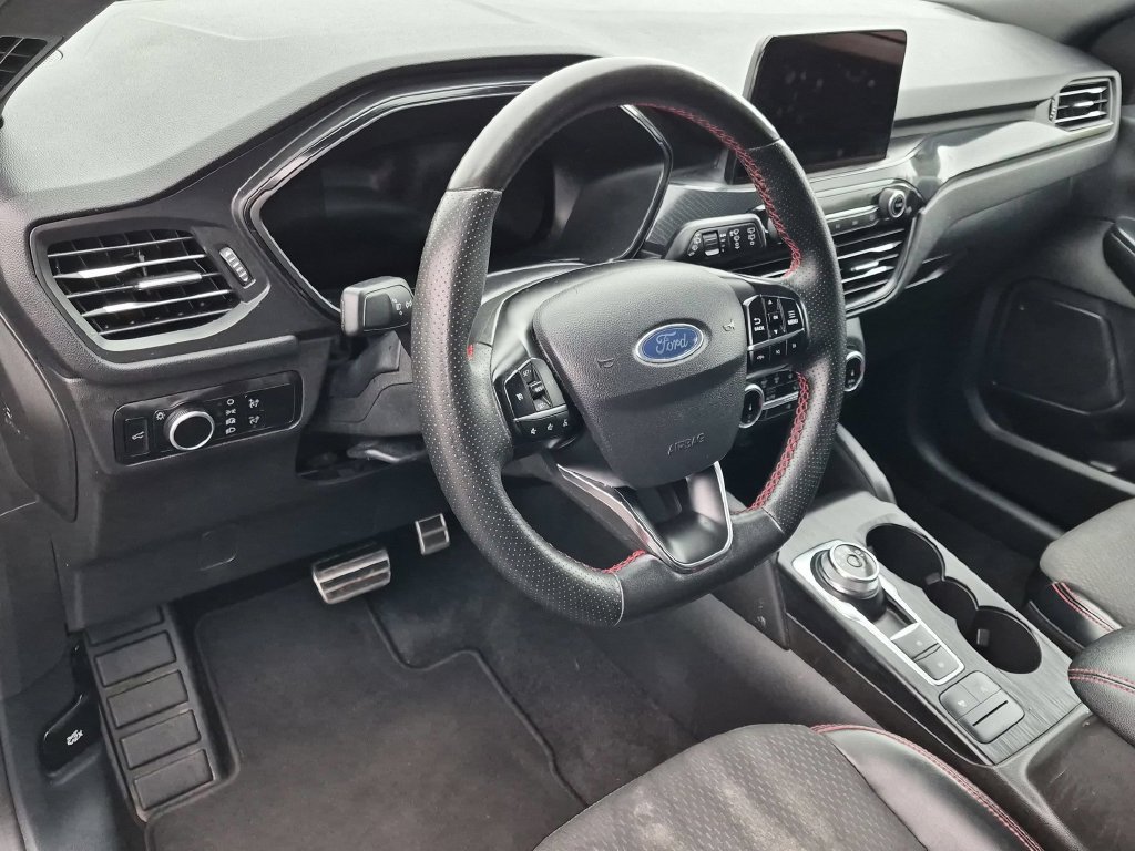 Used 2024 Ford Escape ST-Line AWD/4WD image 12
