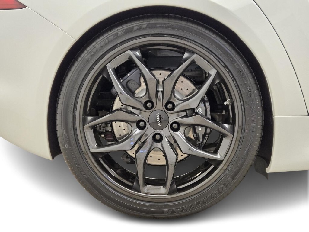 Used 2025 Karma Revero Luxury RWD image 7