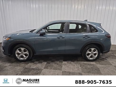 Used 2023 Honda HR-V LX image 5