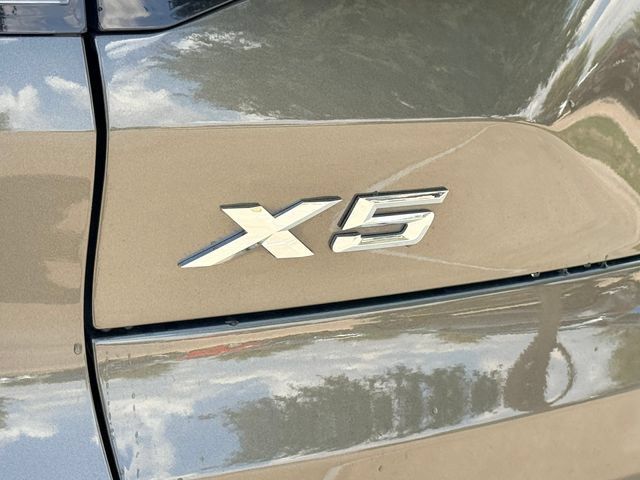 Used 2025 BMW X5 xDrive40i AWD/4WD image 17