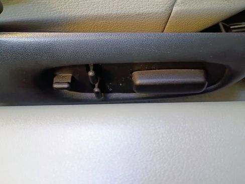 Used 1998 Chevrolet Corvette Convertible w/ Memory Pkg image 45