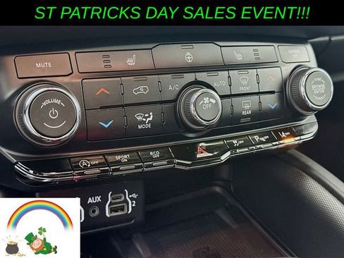 Used 2022 Dodge Durango GT image 16