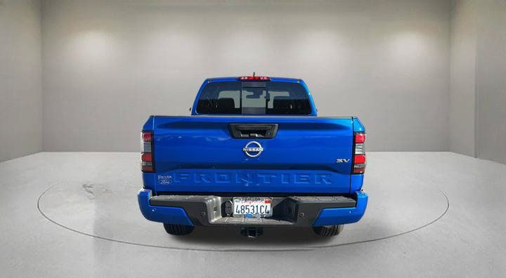 Used 2024 Nissan Frontier SV w/ SV Convenience Package RWD image 3