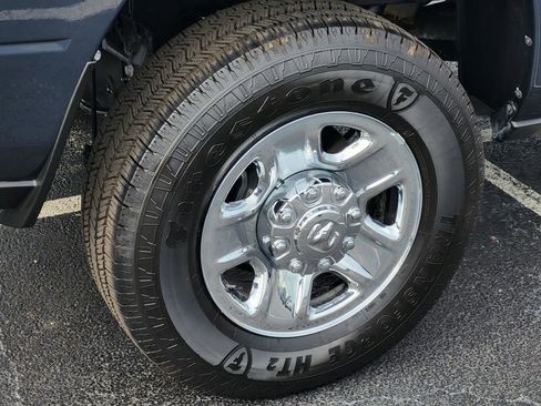 New 2025 RAM 2500 Tradesman w/ Chrome Appearance Group image 7