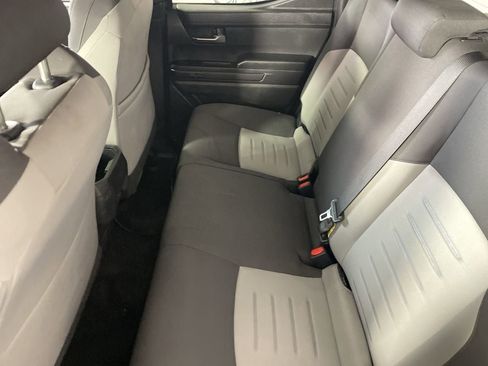 Used 2025 Toyota Tacoma TRD Off-Road image 23