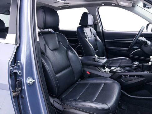 Certified 2024 Kia Telluride S w/ S Sunroof Package FWD image 38