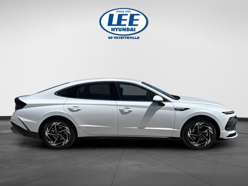 New 2026 Hyundai Sonata SEL image 6