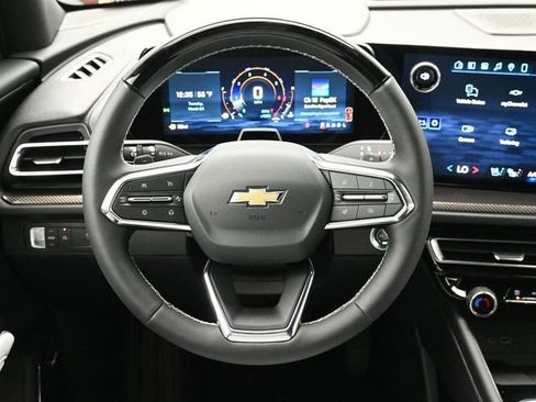 New 2026 Chevrolet Traverse High Country w/ LPO, Floor Liner Package FWD image 25