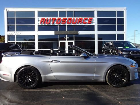 Used 2020 Ford Mustang Premium image 1