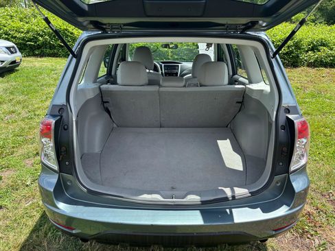 Used 2011 Subaru Forester 2.5X w/ Alloy Wheel Value Pkg AWD/4WD image 22