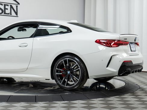 New 2026 BMW 440i xDrive Coupe w/ Premium Package image 32