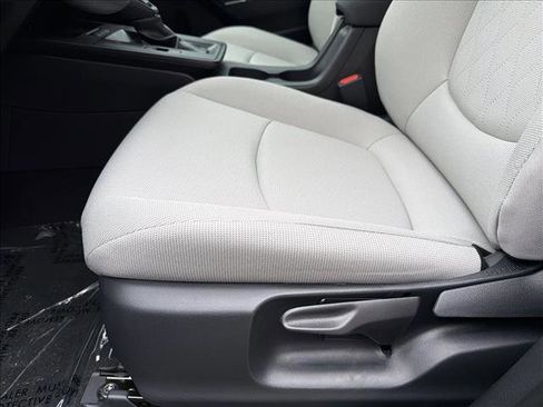 New 2026 Toyota Corolla Cross L image 12