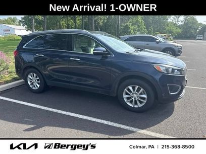 Used 2017 Kia Sorento FWD w/ LX Convenience Package