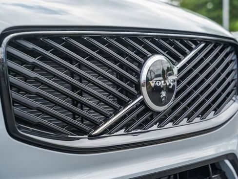 New 2026 Volvo XC60 B5 Ultra w/ Protection Package Premier AWD/4WD image 12