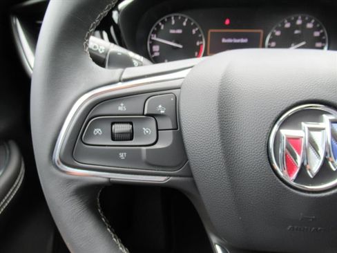 Used 2023 Buick Envision Preferred FWD image 22