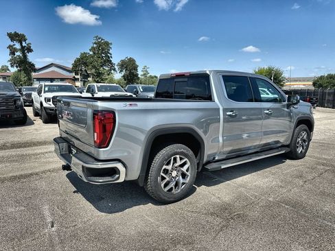 New 2026 GMC Sierra 1500 SLT AWD/4WD image 11
