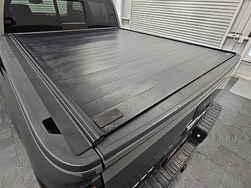 Used 2018 GMC Sierra 1500 Denali w/ Denali Ultimate Package image 32