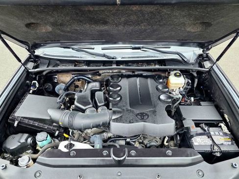 Used 2019 Toyota 4Runner Limited image 36