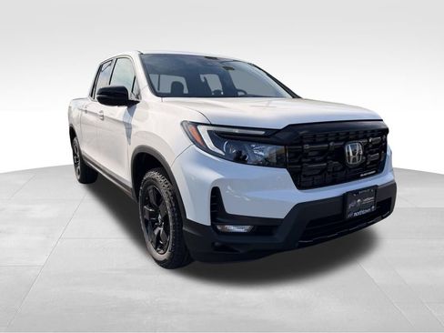 New 2026 Honda Ridgeline Black Edition image 2