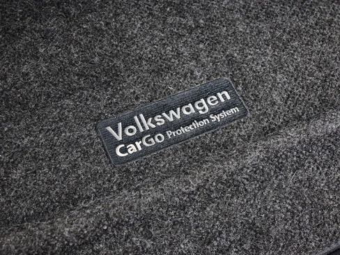 Used 2022 Volkswagen Tiguan S FWD image 39