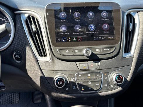Used 2025 Chevrolet Malibu LT FWD image 16