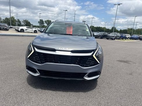 Certified 2024 Kia Sportage EX AWD/4WD image 4
