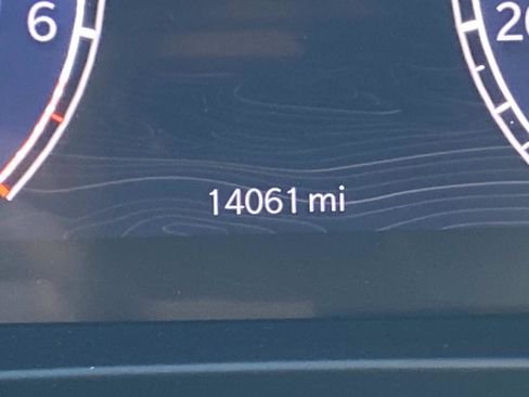 Certified 2024 Jeep Grand Cherokee L Altitude image 43