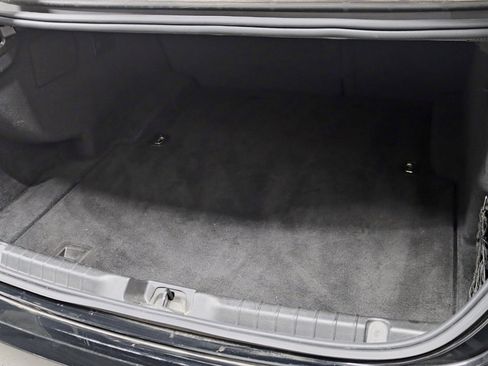 Used 2019 Maserati Ghibli RWD image 35