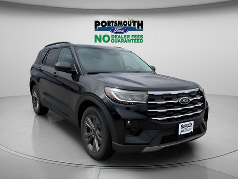 New 2026 Ford Explorer Active w/ Active Comfort Package AWD/4WD image 1