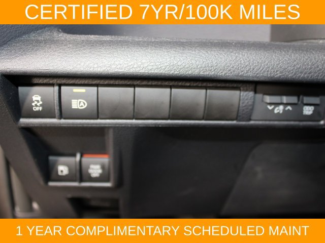Used 2022 Toyota Sienna XSE FWD image 20