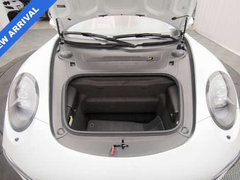 Used 2016 Porsche 911 Carrera GTS RWD image 48