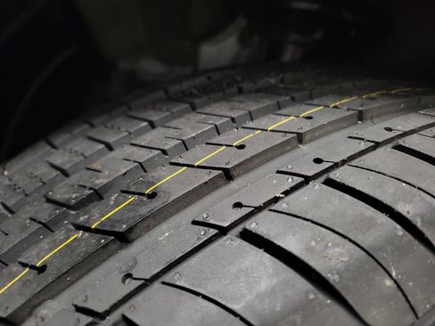 Used 2019 Honda CR-V EX image 11