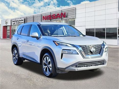 Certified 2023 Nissan Rogue SV image 1