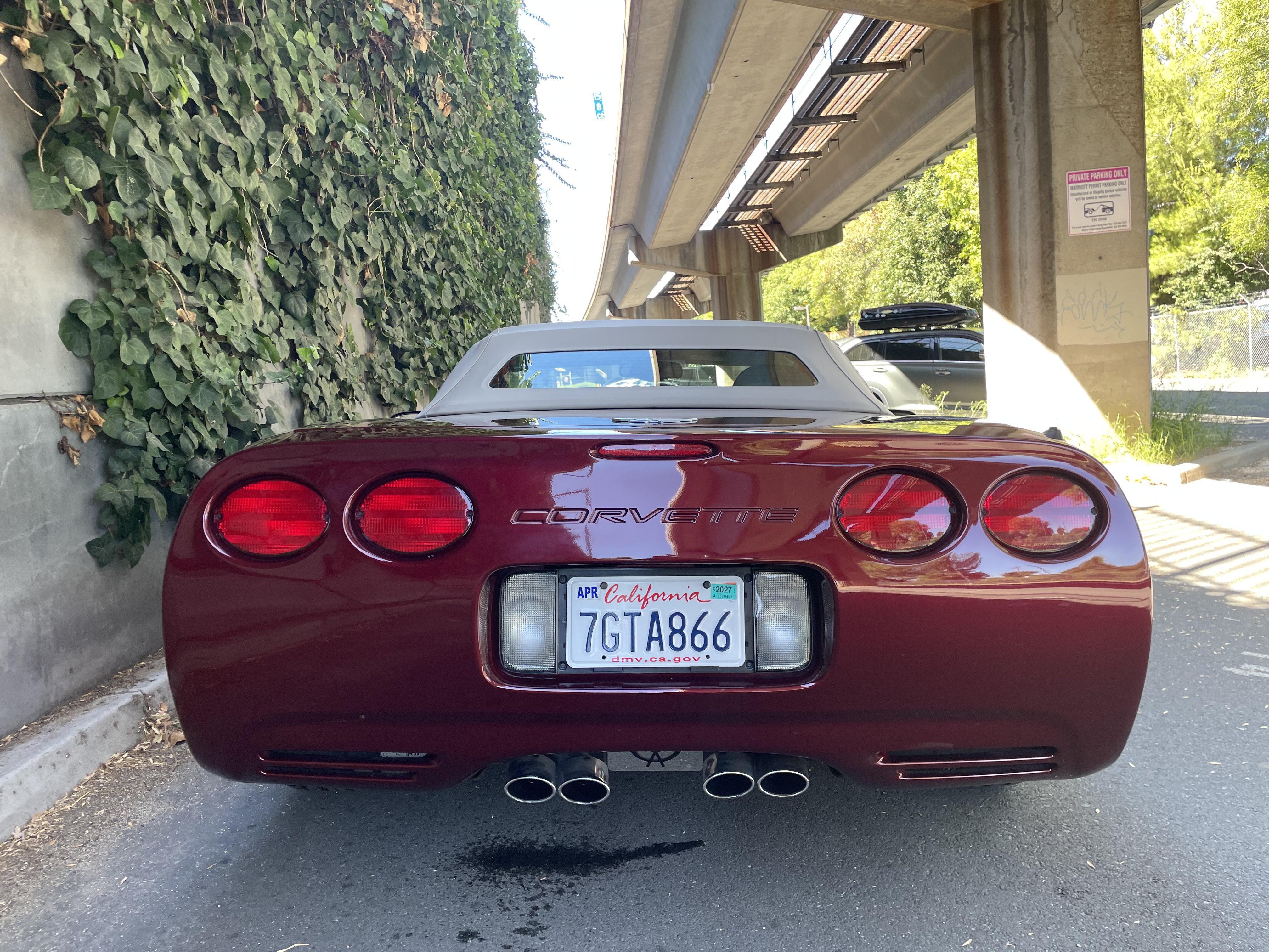 Used 2003 Chevrolet Corvette Convertible w/ Preferred Equipment Group1 RWD image 10