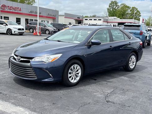 Used 2016 Toyota Camry LE FWD image 26