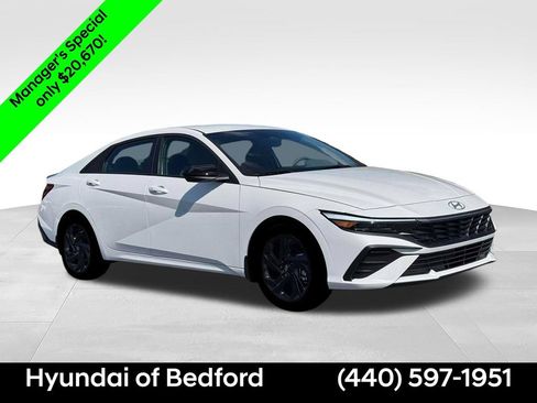 Certified 2026 Hyundai Elantra Sport FWD image 10