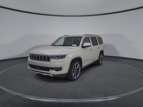 Certified 2022 Jeep Wagoneer Series III w/ Premium Group I AWD/4WD image 7